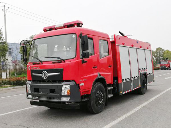 应急救援车